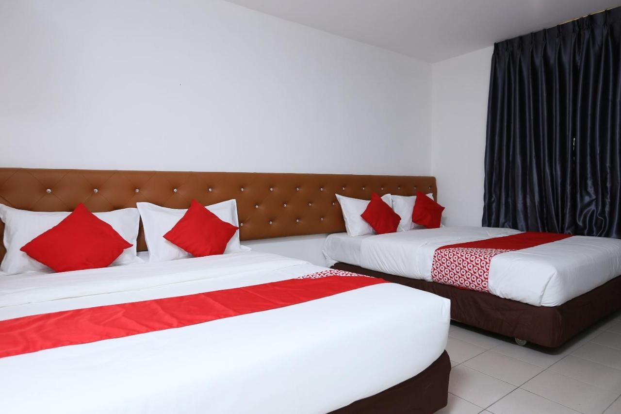 Oyo 89672 Eg Hotel Jj Johor Bahru Exterior foto